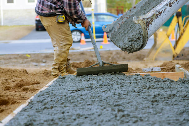 Best Concrete Driveway Installation in Loveland Park, OH